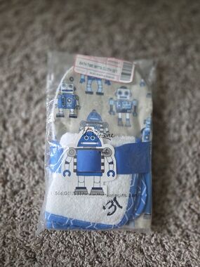 THIRTY-ONE Robot Bath Time Mitt & Cloth Set - Blue and White